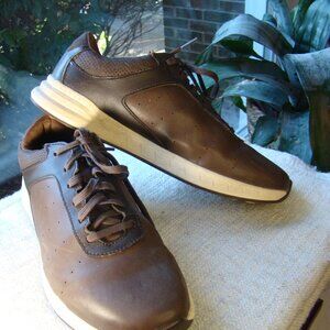 Walter Hagen  Brown Leather Hydrohalt ortholight spikeless Golf Shoes Size 9 W